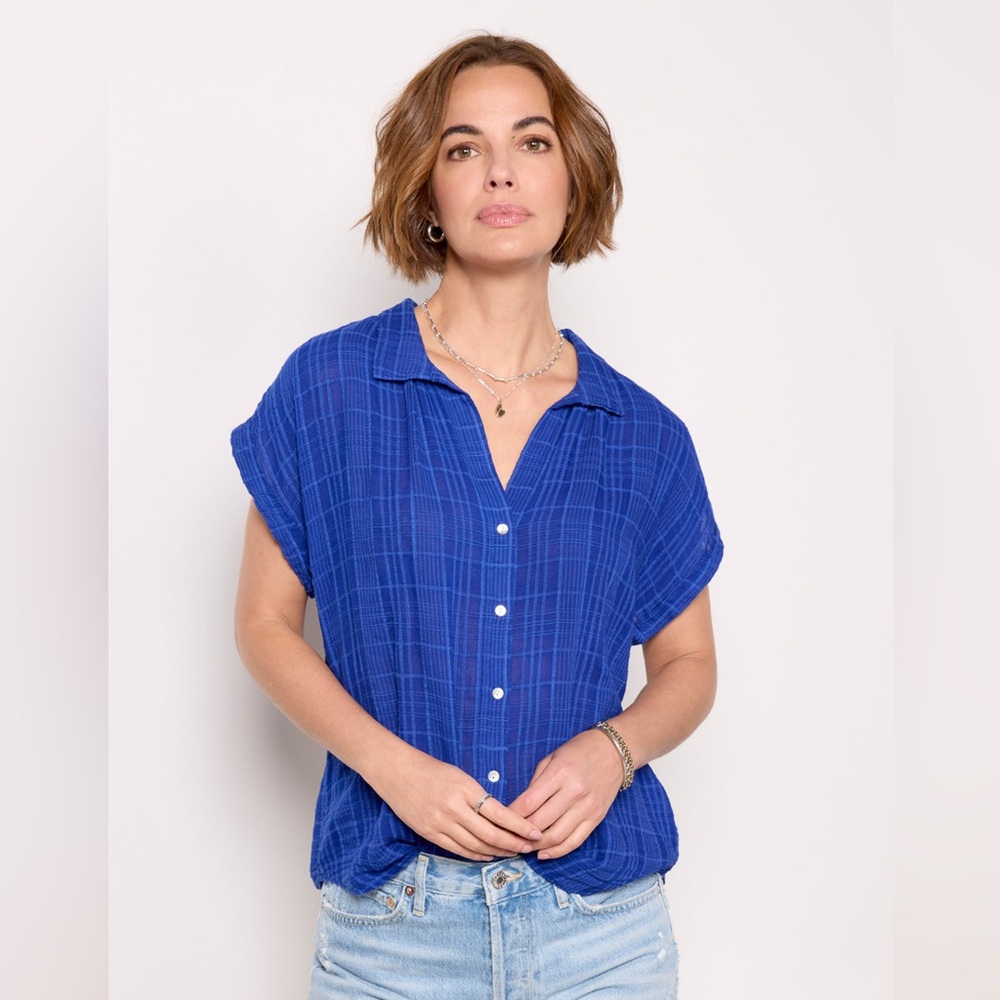 cloth & stone Blue Button-Front Short-Sleeve Blouse